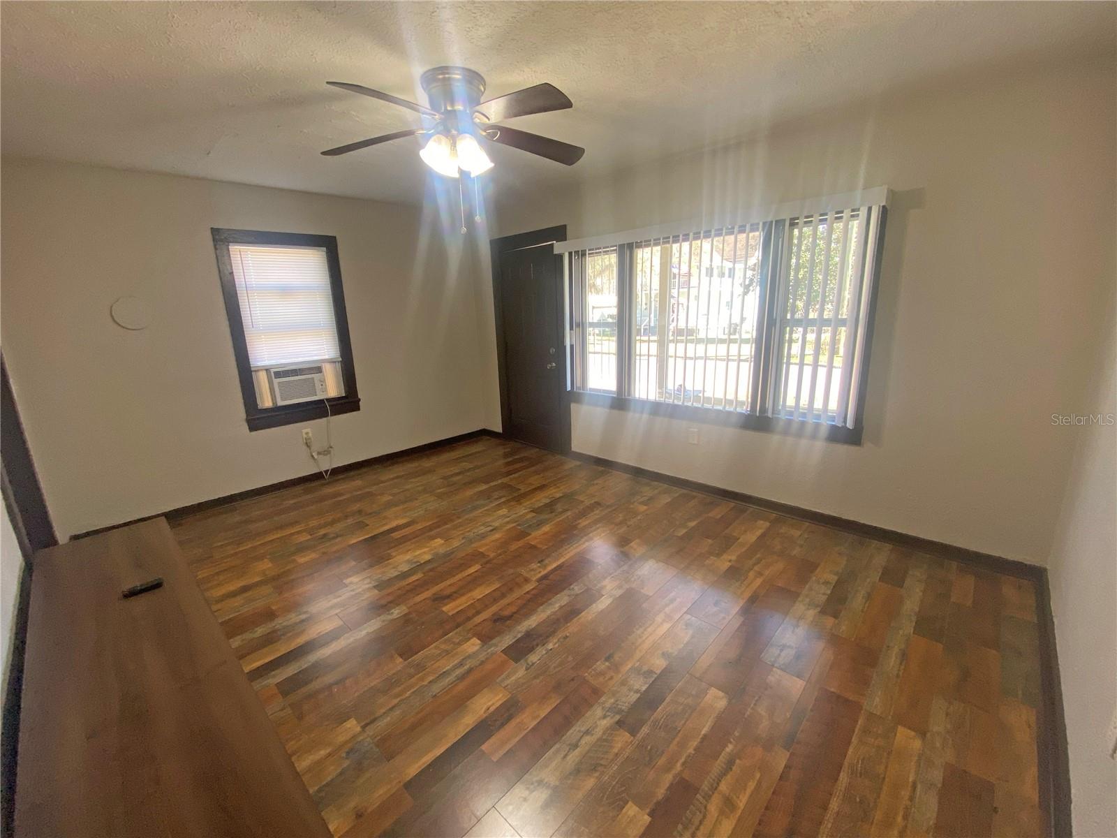 LIVINGSTON & TRUBYS ADD - Residential