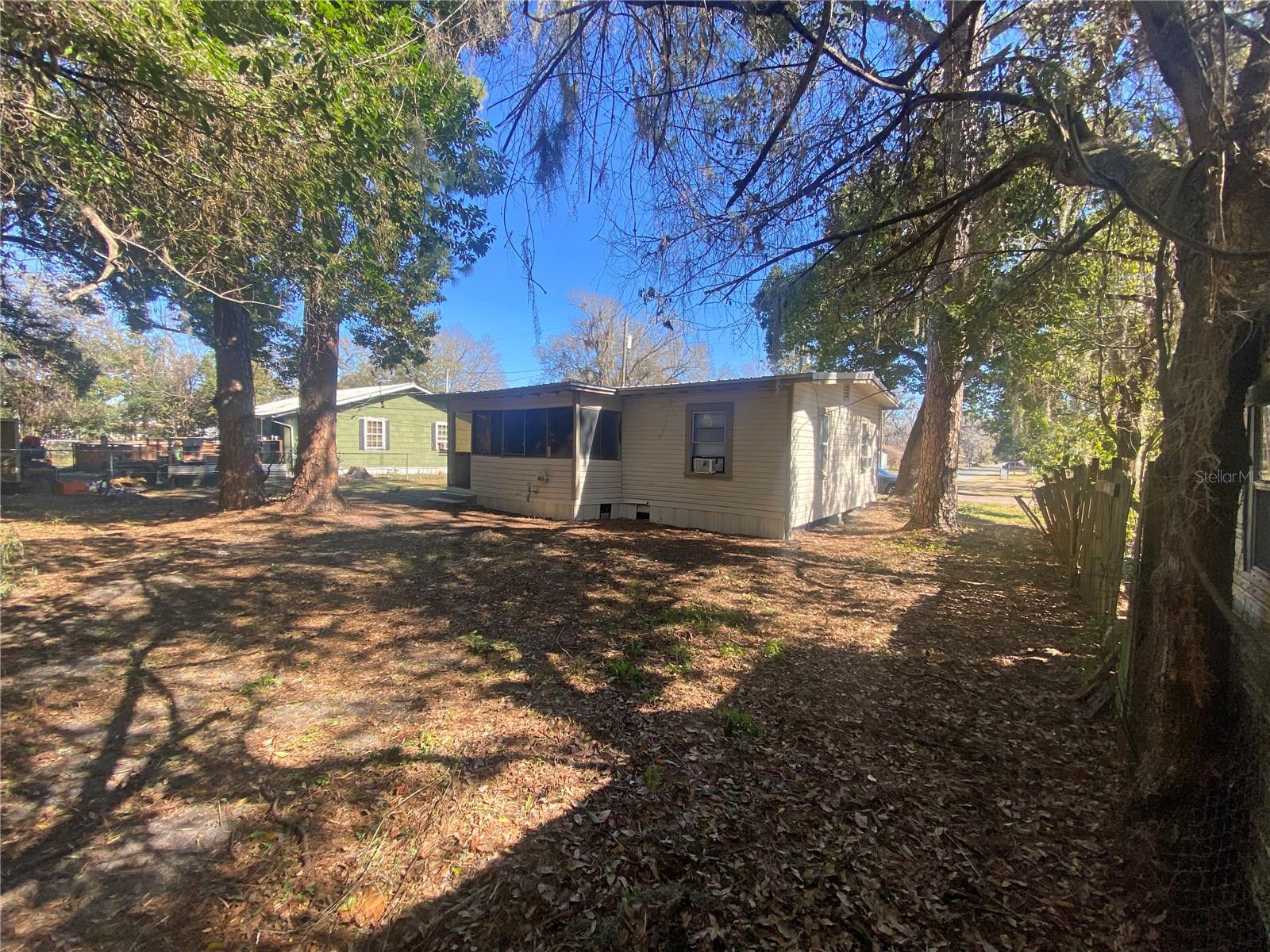 LIVINGSTON & TRUBYS ADD - Residential