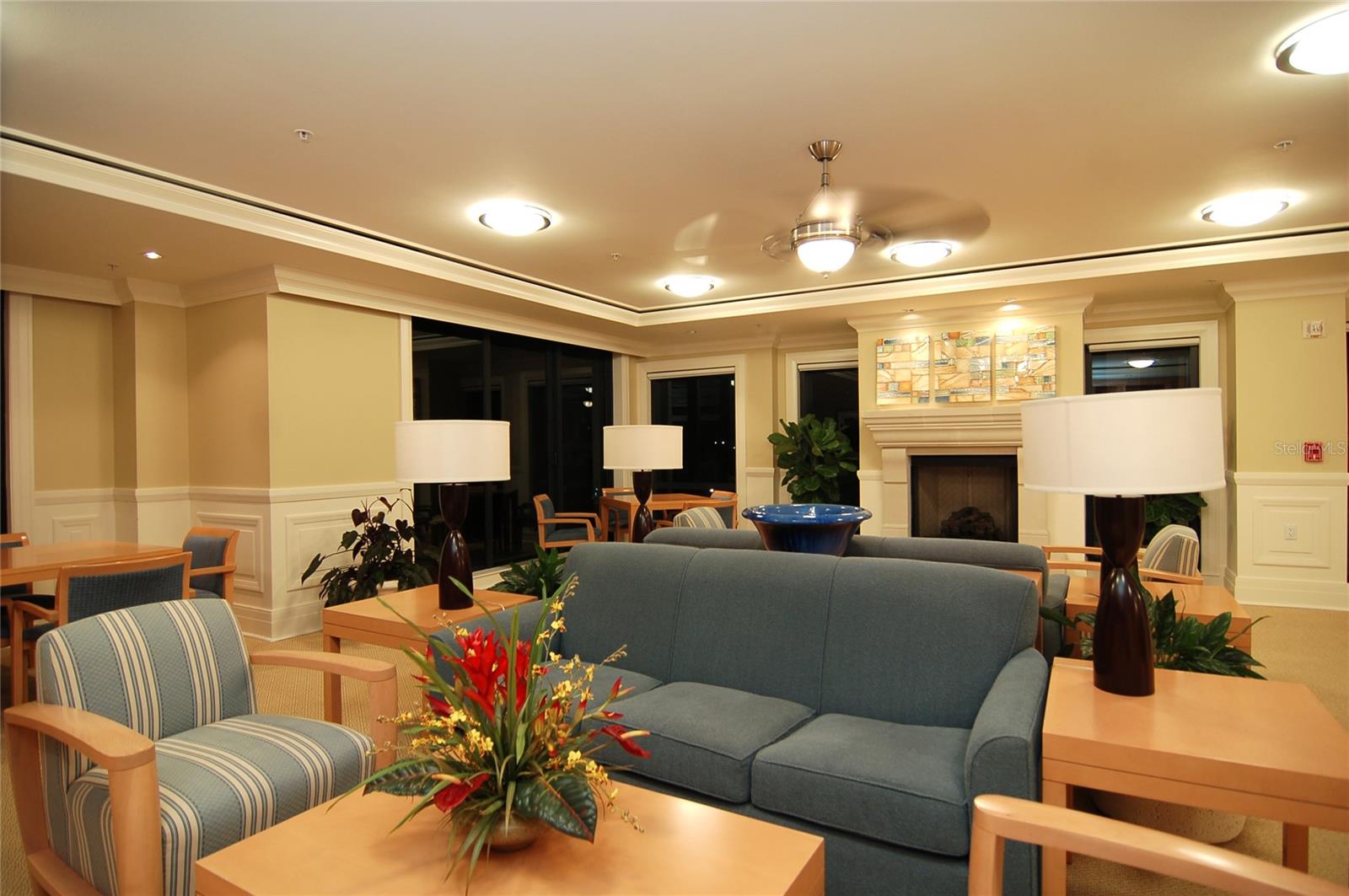 PLAZA AT 05 POINTS RESIDENCES - Residential