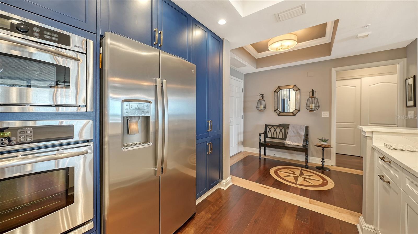 PLAZA AT 05 POINTS RESIDENCES - Residential