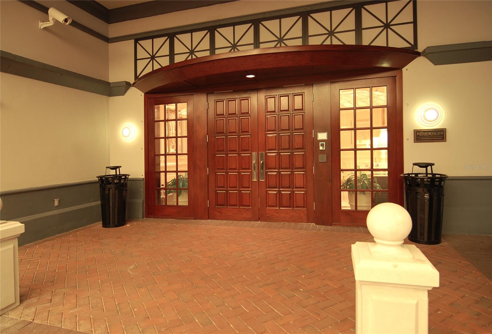 PLAZA AT 05 POINTS RESIDENCES - Residential