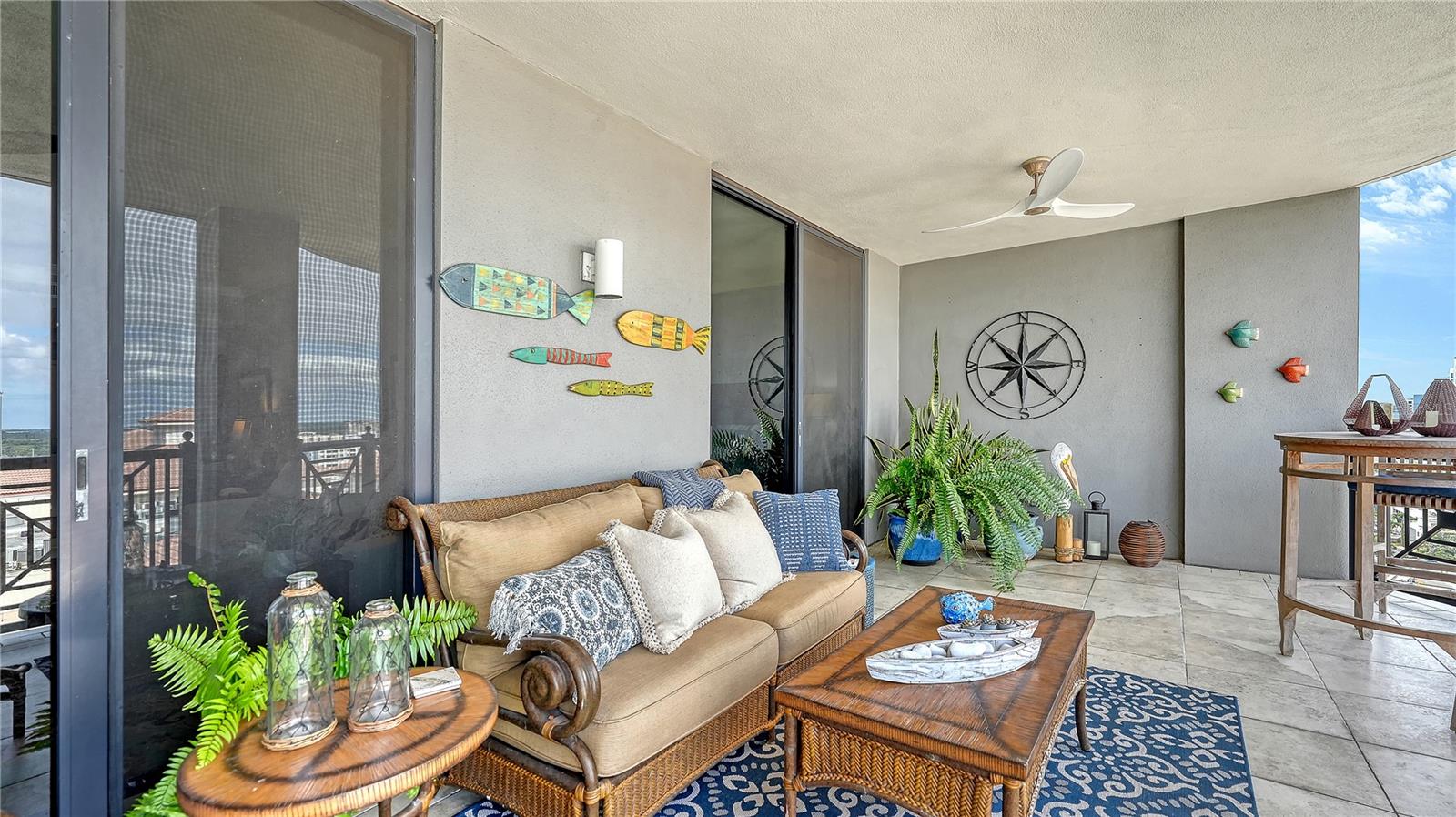 PLAZA AT 05 POINTS RESIDENCES - Residential