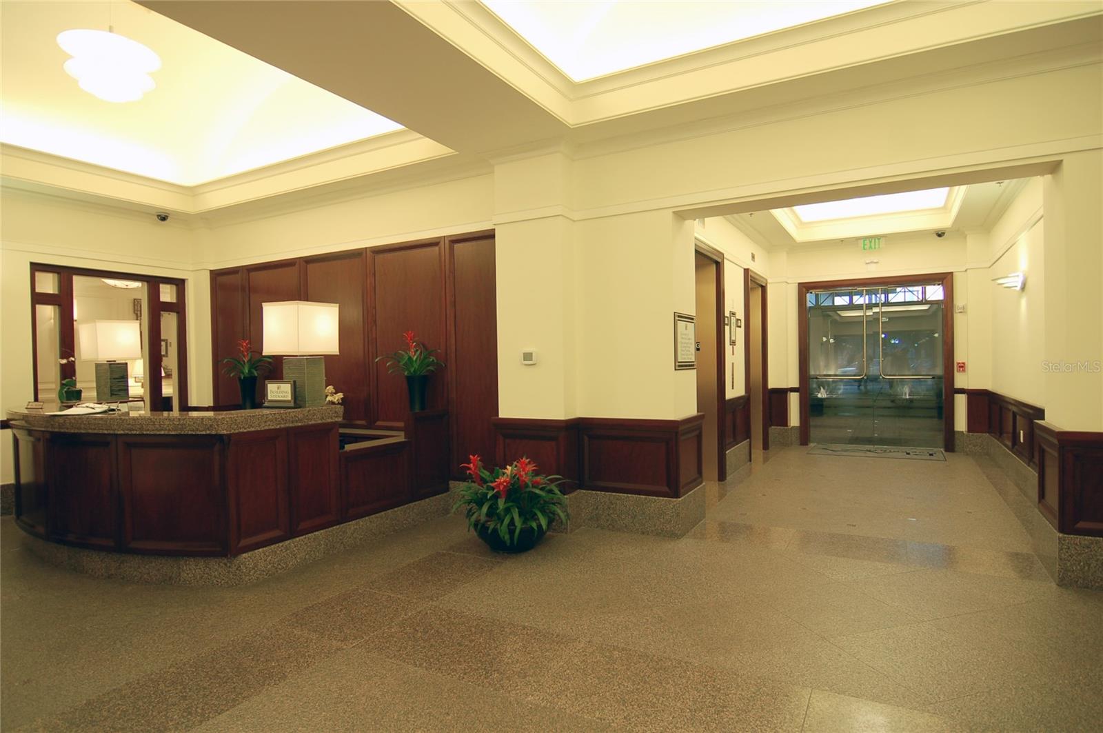 PLAZA AT 05 POINTS RESIDENCES - Residential