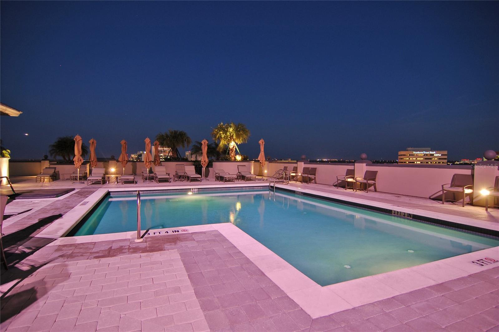 PLAZA AT 05 POINTS RESIDENCES - Residential