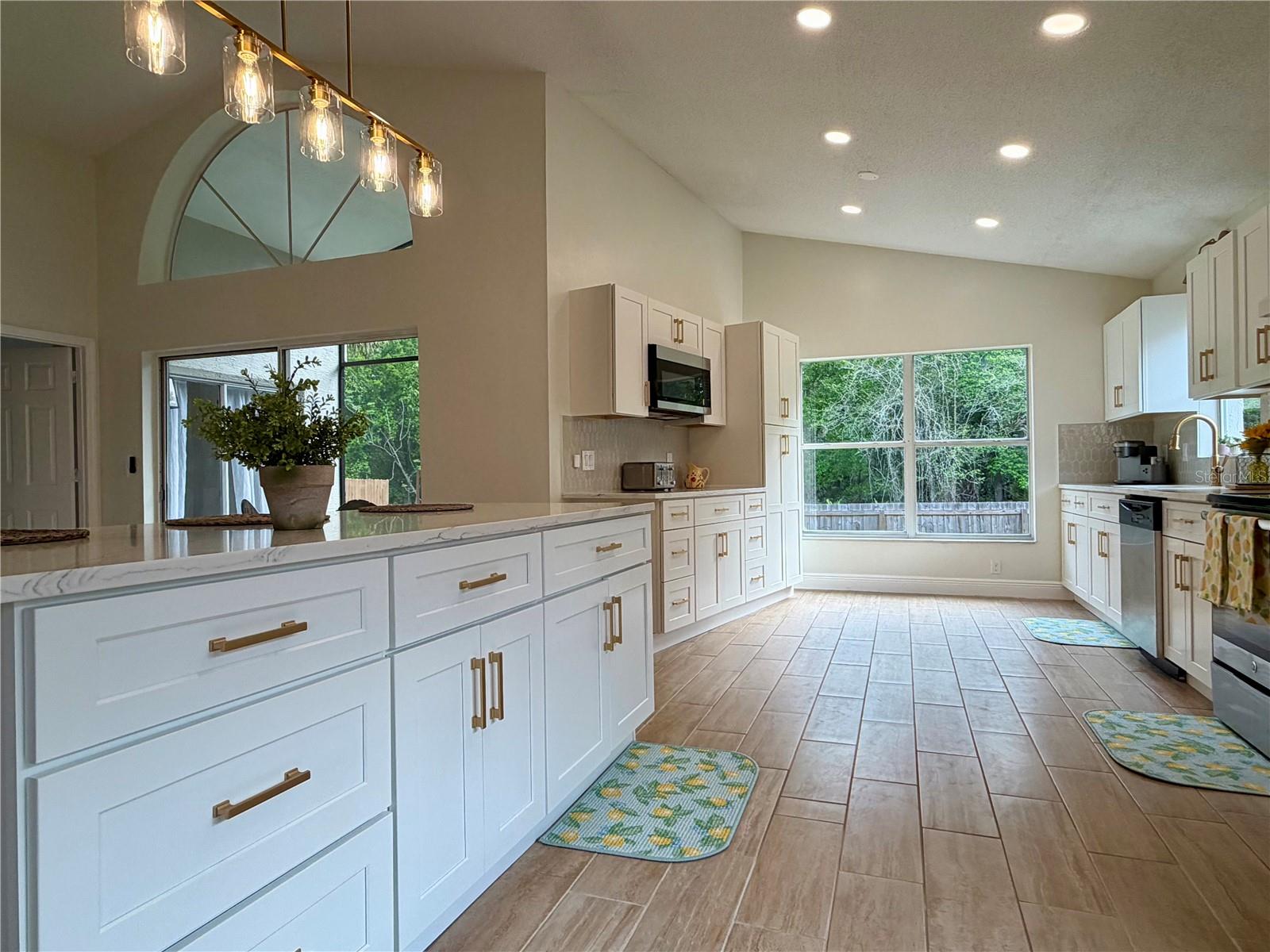 ALAFAYA WOODS PH 14 - Residential