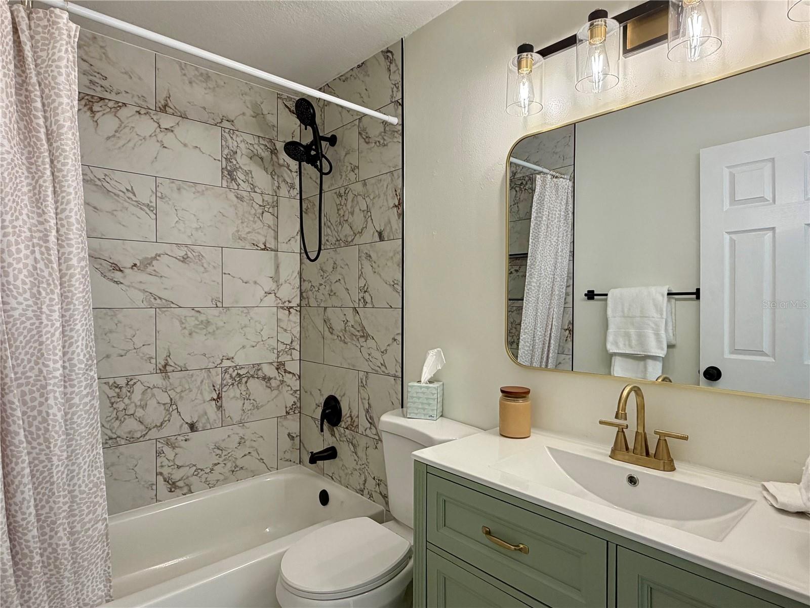 ALAFAYA WOODS PH 14 - Residential