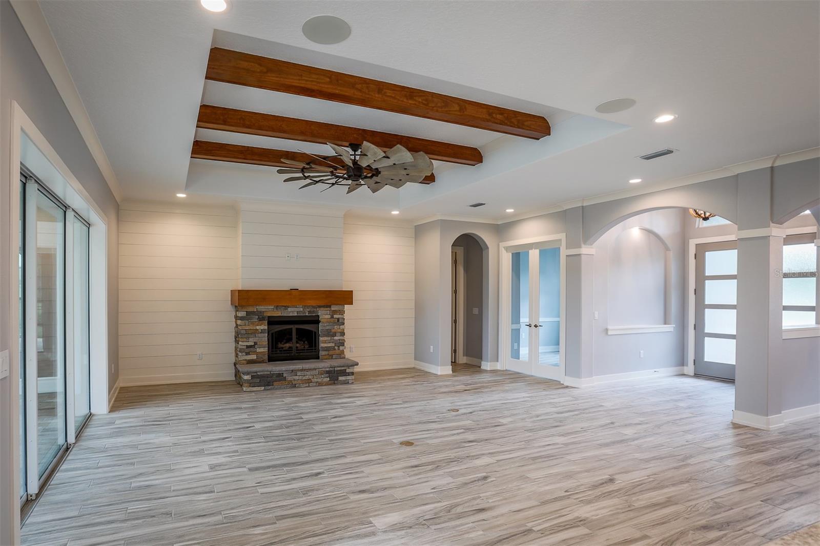 DEER ISLAND CLUB PT REP A TR C-1 - Residential