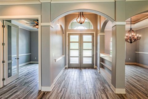 Tiny photo for 19 Island Club Drive, Tavares, FL 32778 (MLS # G5111332)