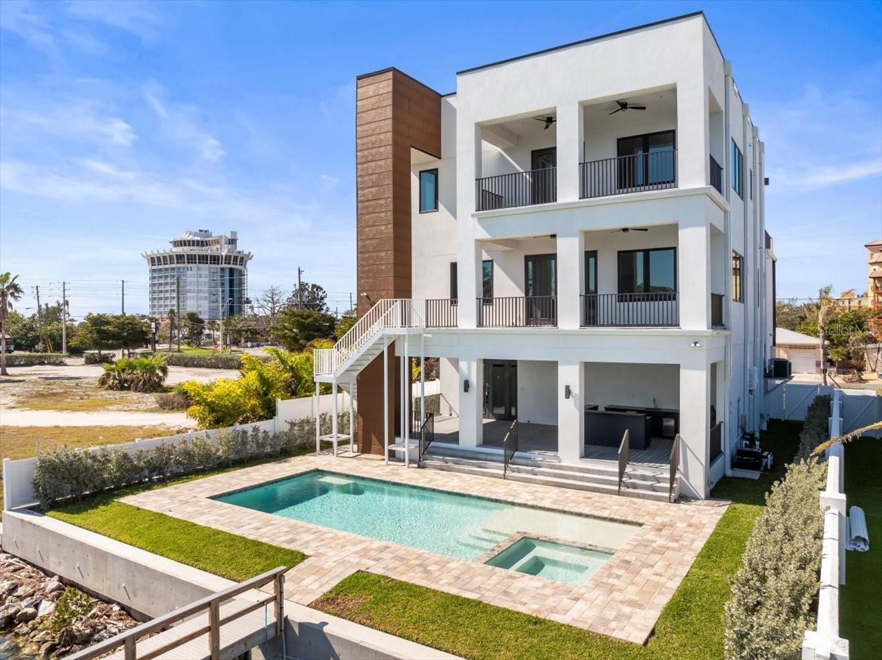 PUNTA VISTA BENNETT BEACH - Residential