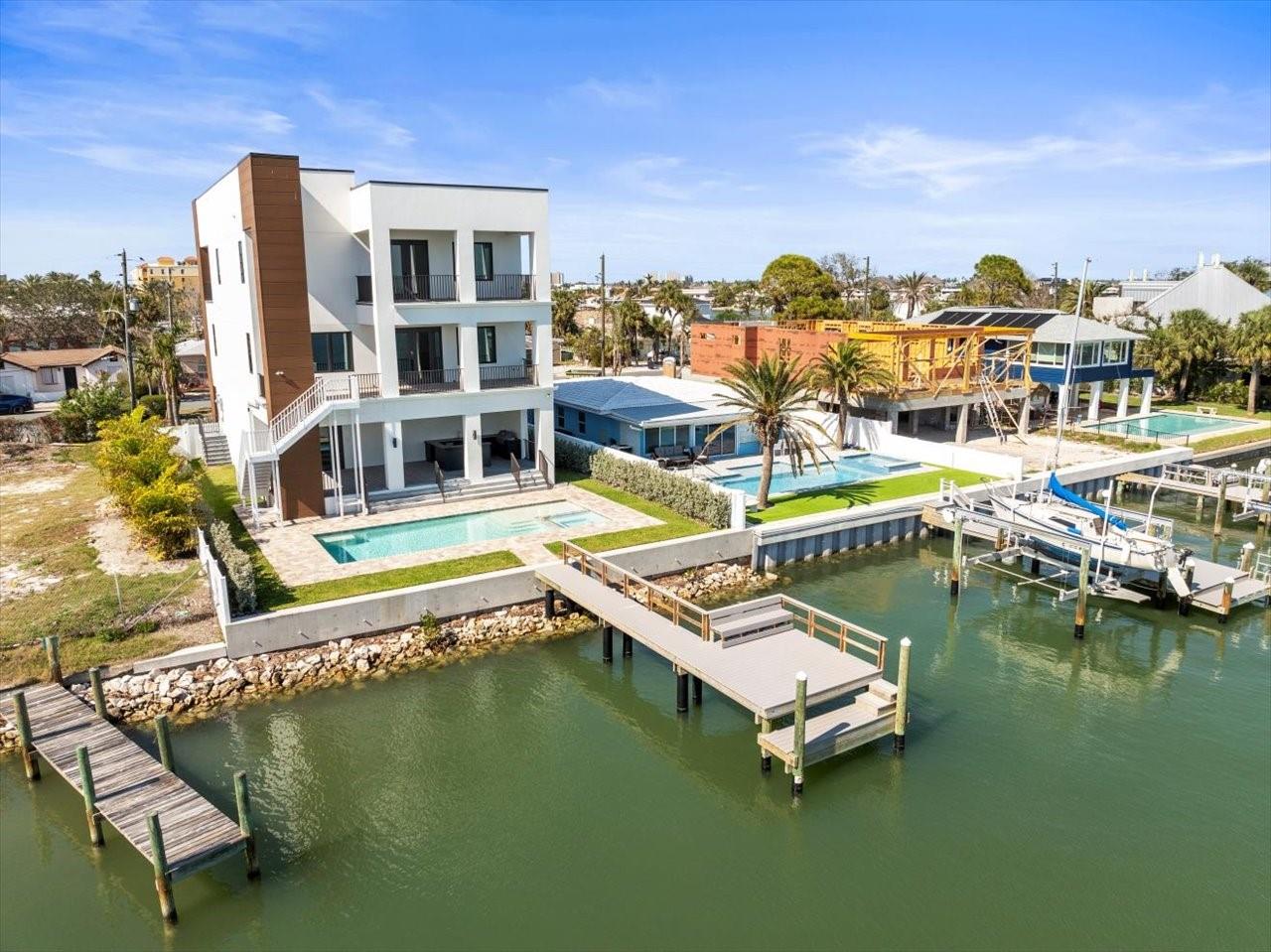 PUNTA VISTA BENNETT BEACH - Residential