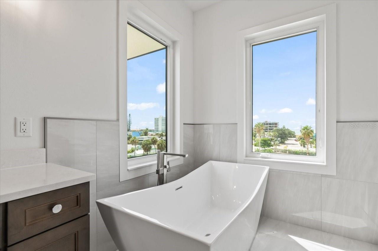PUNTA VISTA BENNETT BEACH - Residential