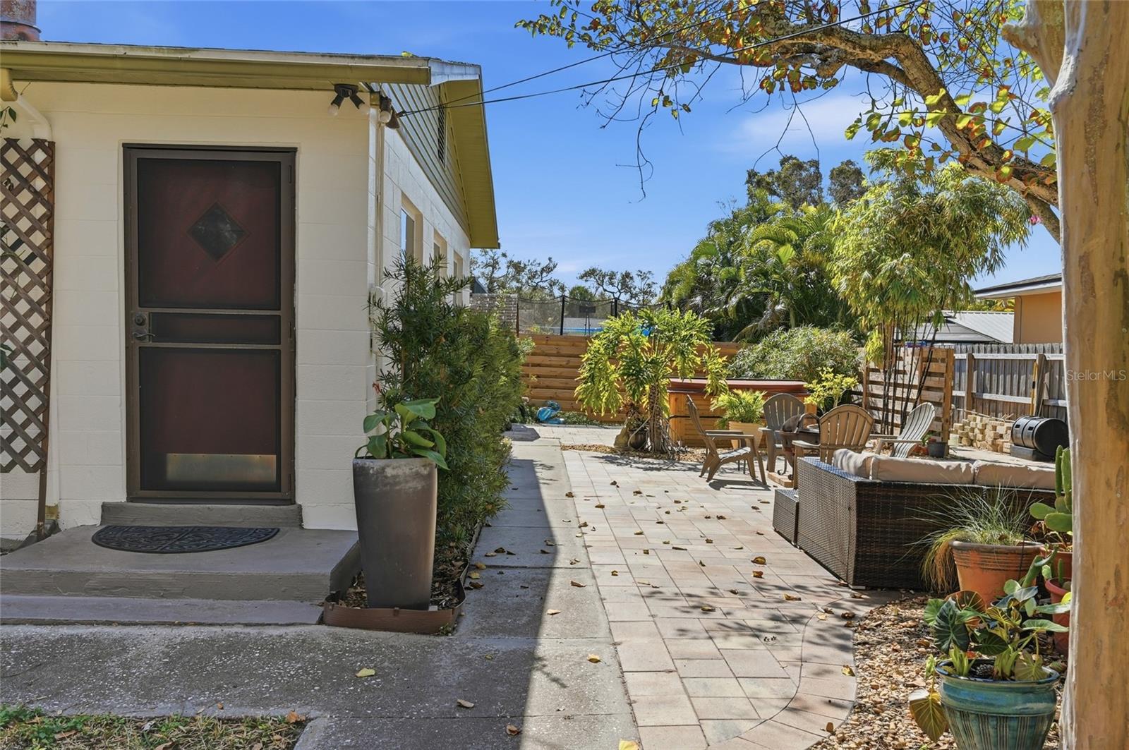 SCHINTO REP - Residential