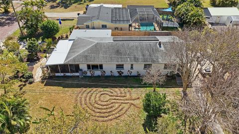 Photo of 2701 56th Street S, Gulfport, FL 33707 (MLS # TB8479149)