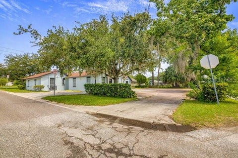 Tiny photo for 604 N Sinclair Avenue, Tavares, FL 32778 (MLS # O6429300)
