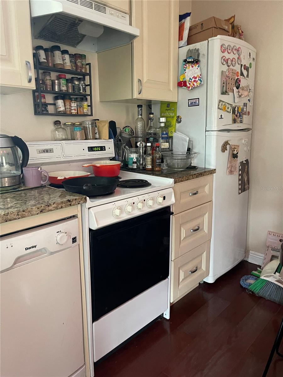 PINELLAS ADD TO ST PETERSBURG FLA - Residential Income