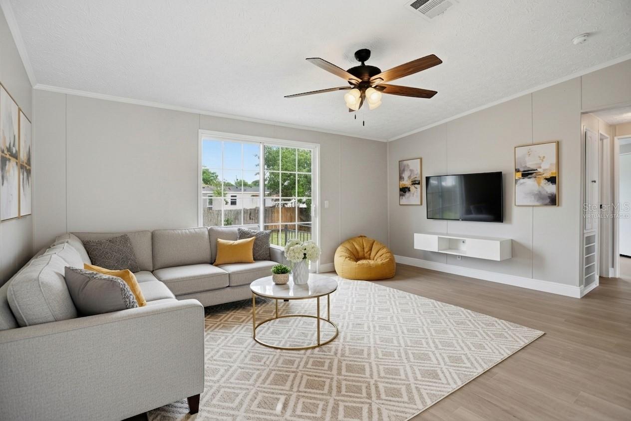 SILVER LAKE ESTATES UNIT 2 - Residential