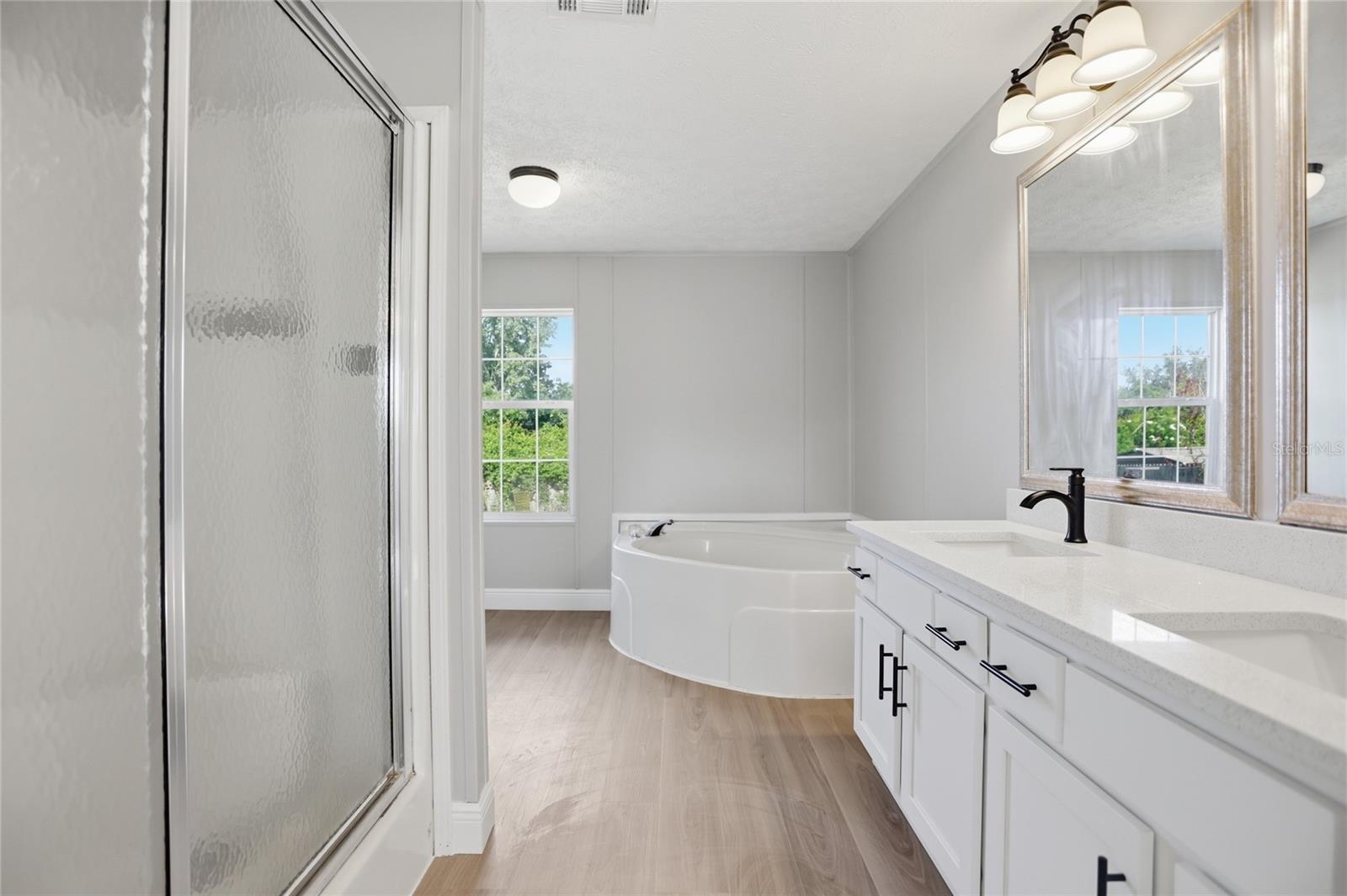 SILVER LAKE ESTATES UNIT 2 - Residential