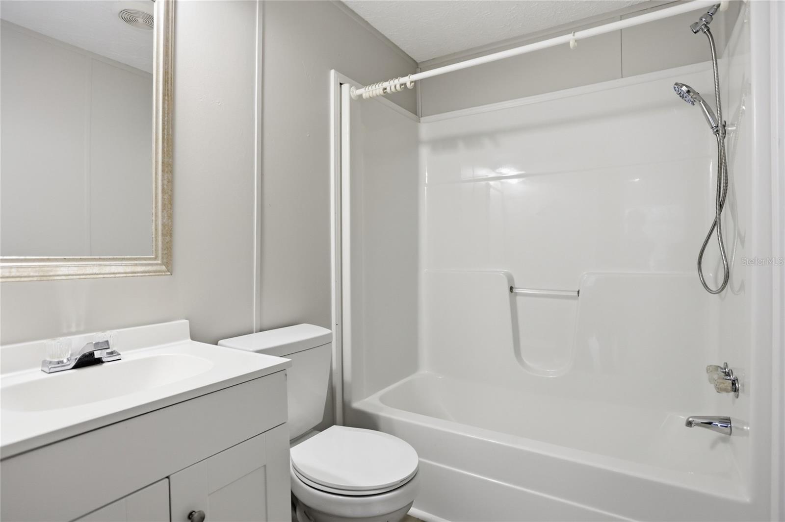 SILVER LAKE ESTATES UNIT 2 - Residential