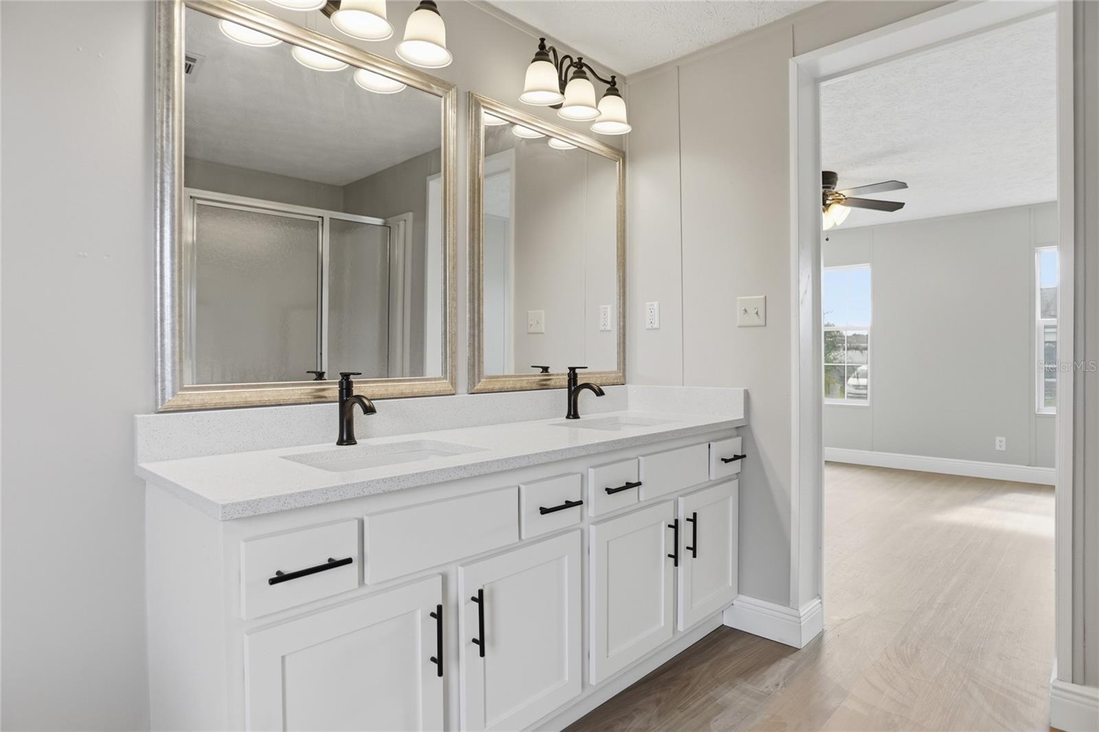 SILVER LAKE ESTATES UNIT 2 - Residential