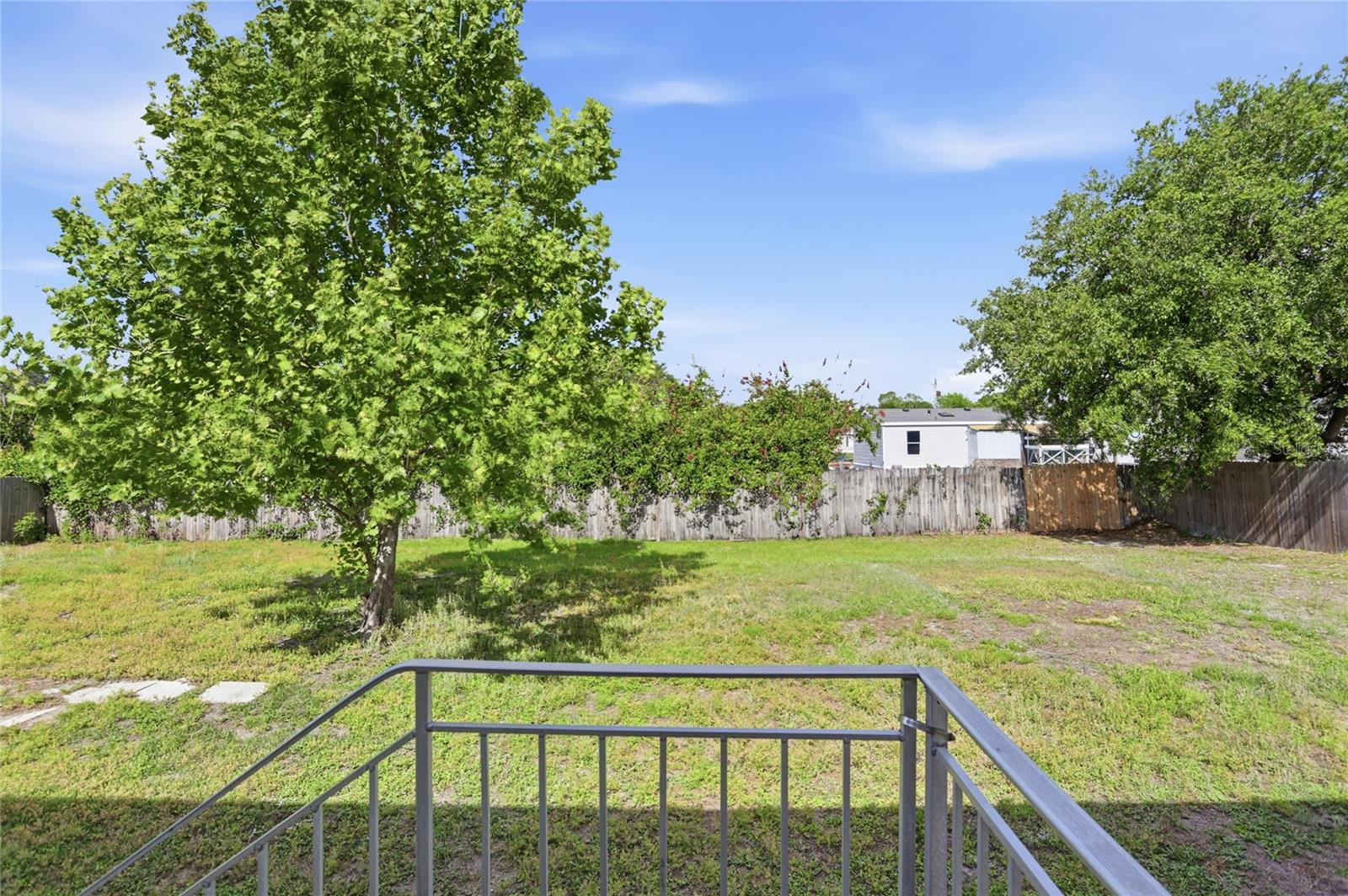 SILVER LAKE ESTATES UNIT 2 - Residential