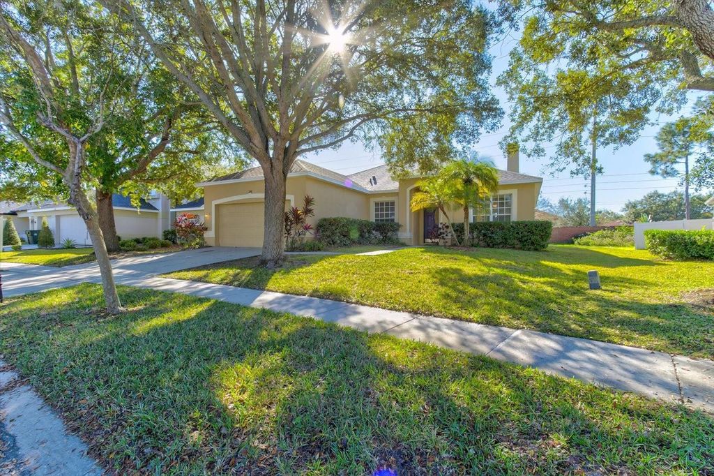 Photo of 276 Longhirst Loop, Ocoee, FL 34761 (MLS # G5106001)