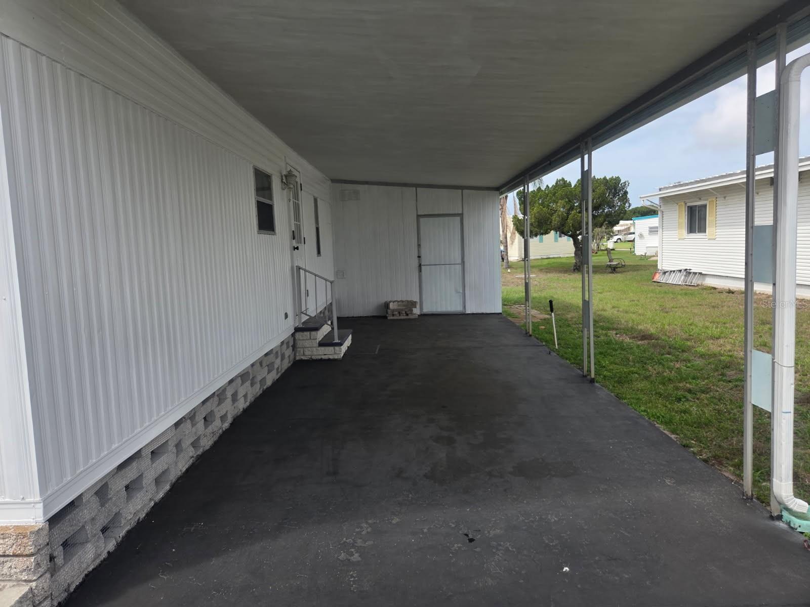 LAKE TARPON MOBILE HOME VILLAGE UN - Residential