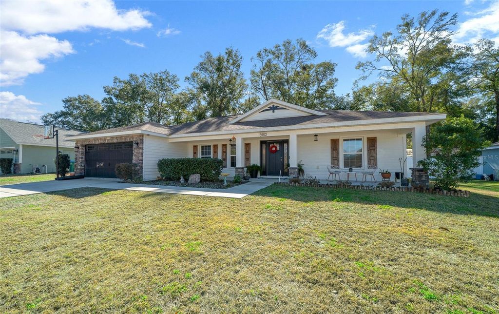 Photo of 6952 SW 109th Lane, Ocala, FL 34476 (MLS # G5107445)