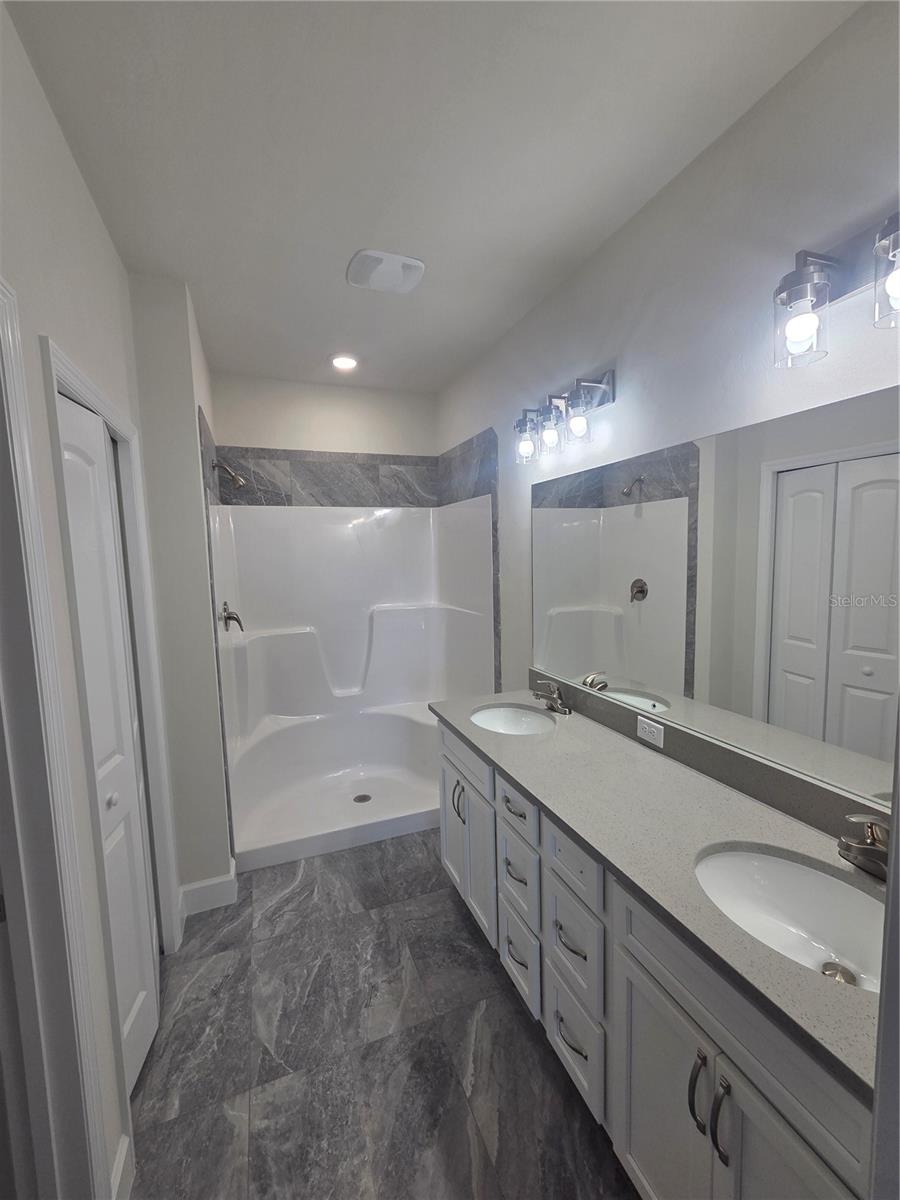 COUNTRYWAY OF NEWBERRY - Residential