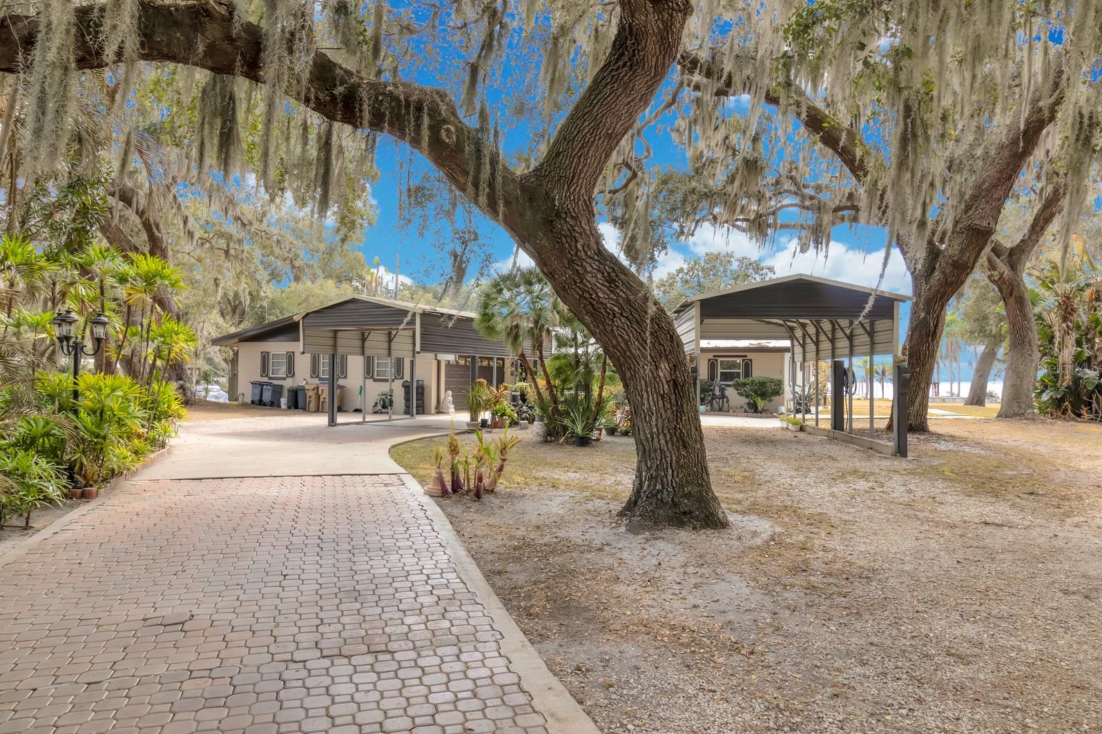 ALLIGATOR LAKESHORE - Residential