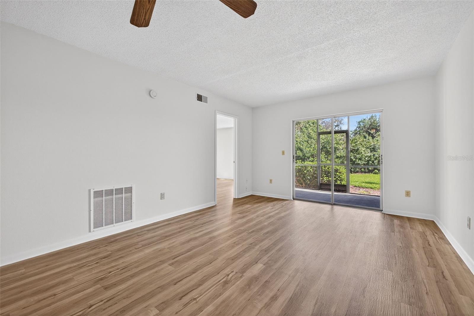 SHADOW LAKES CONDO - Residential