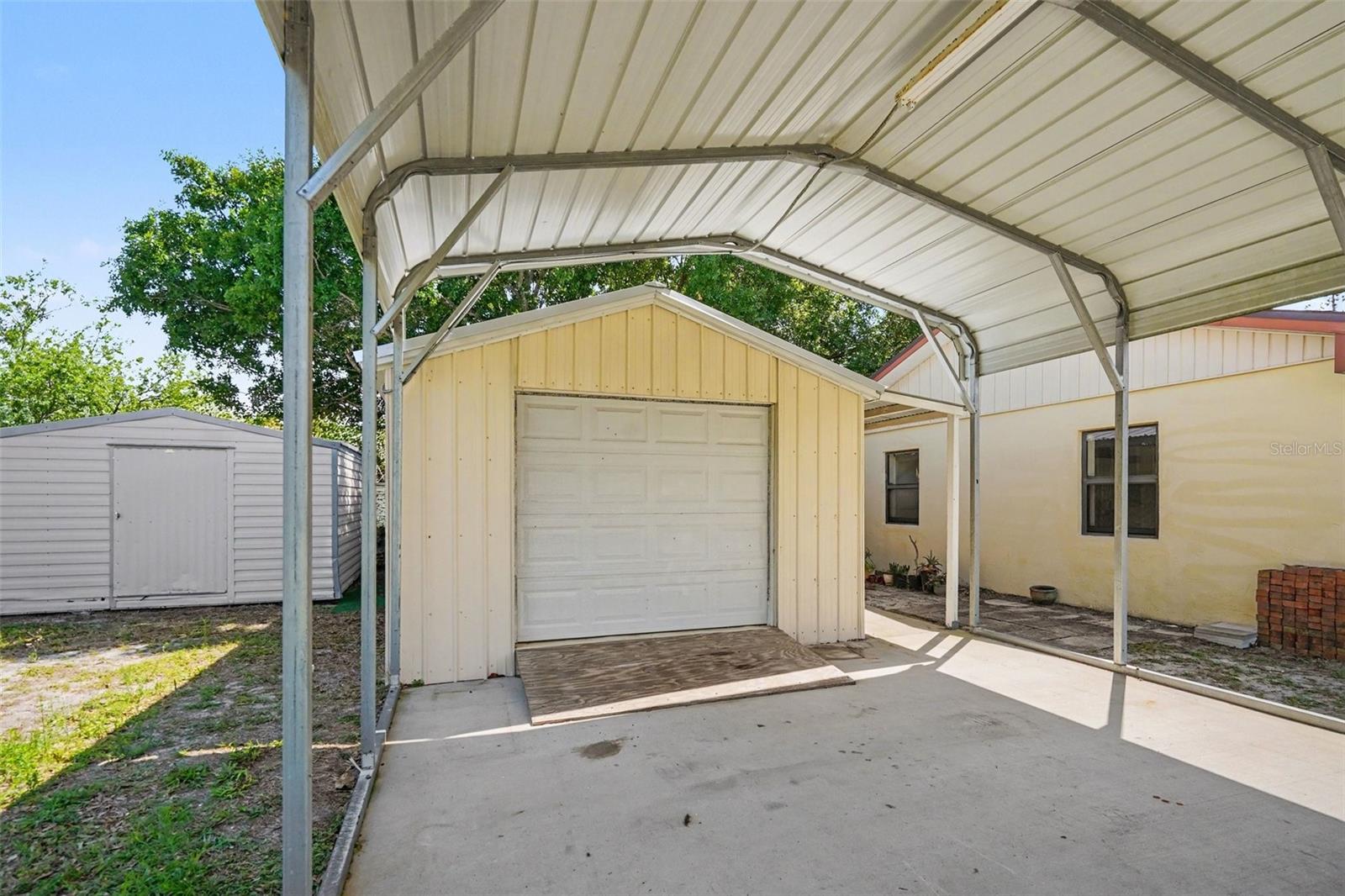 GOLF PARK SUB - Residential