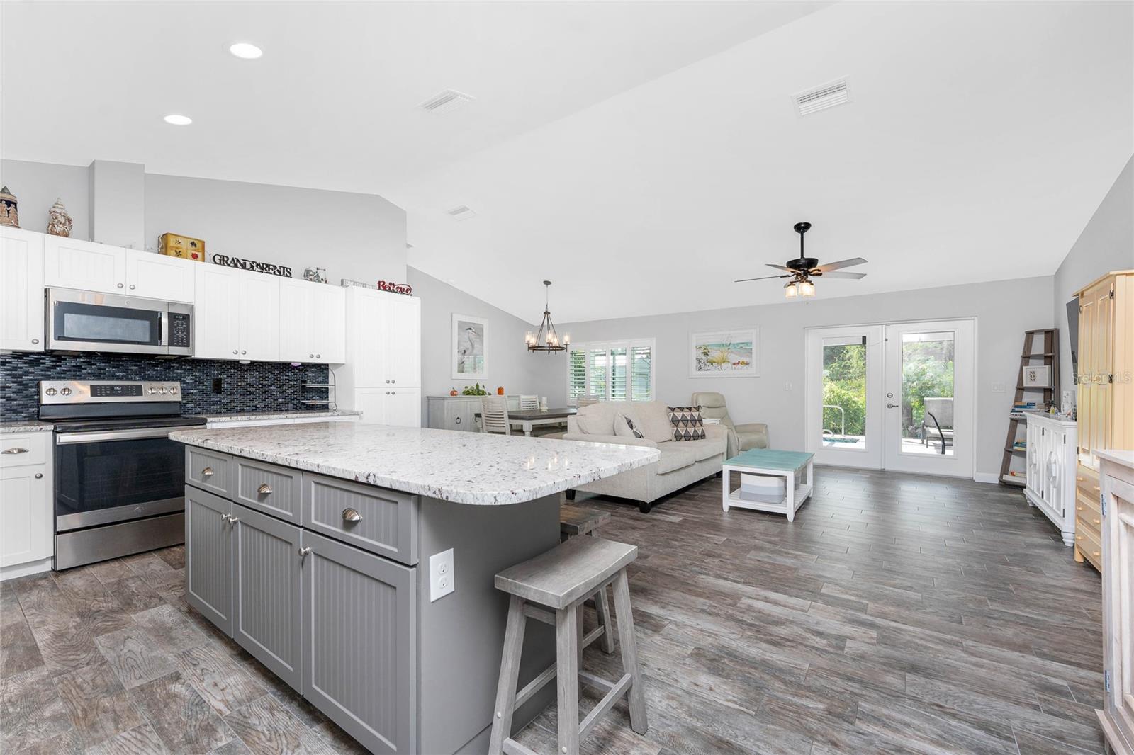 ROTONDA HEIGHTS - Residential