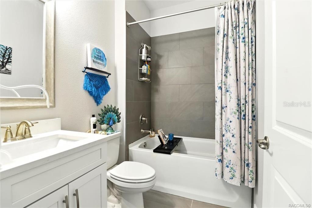 CLEARVIEW ESTATES - Residential