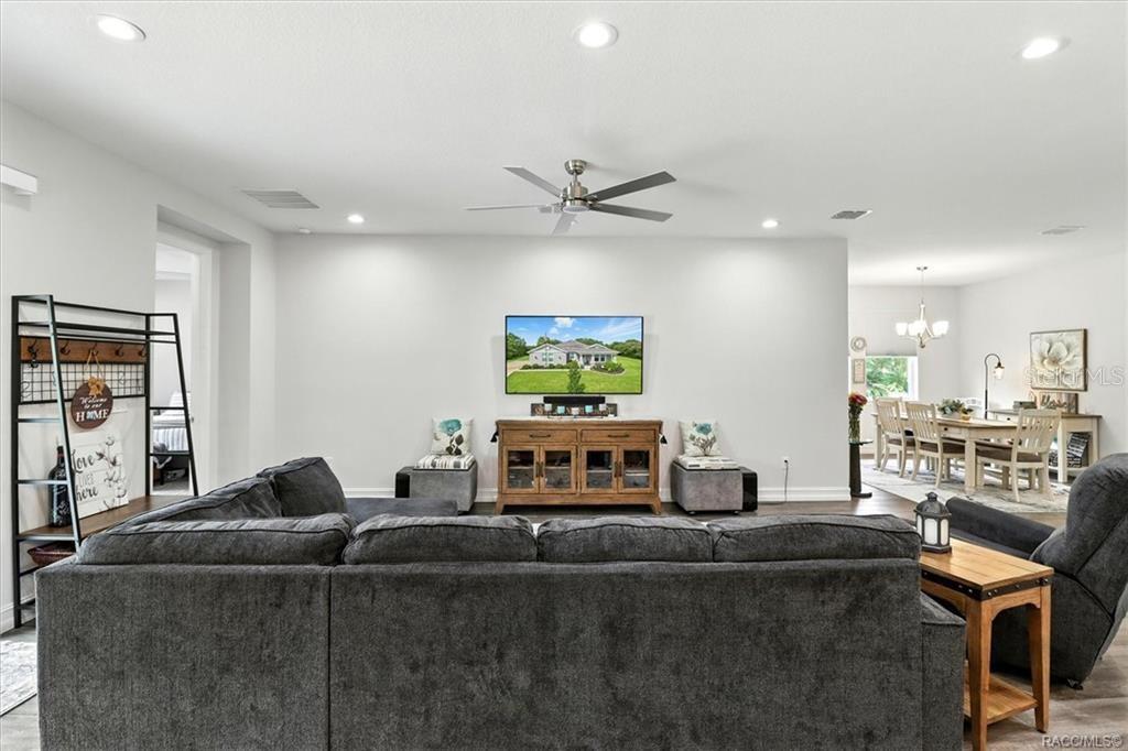 CLEARVIEW ESTATES - Residential