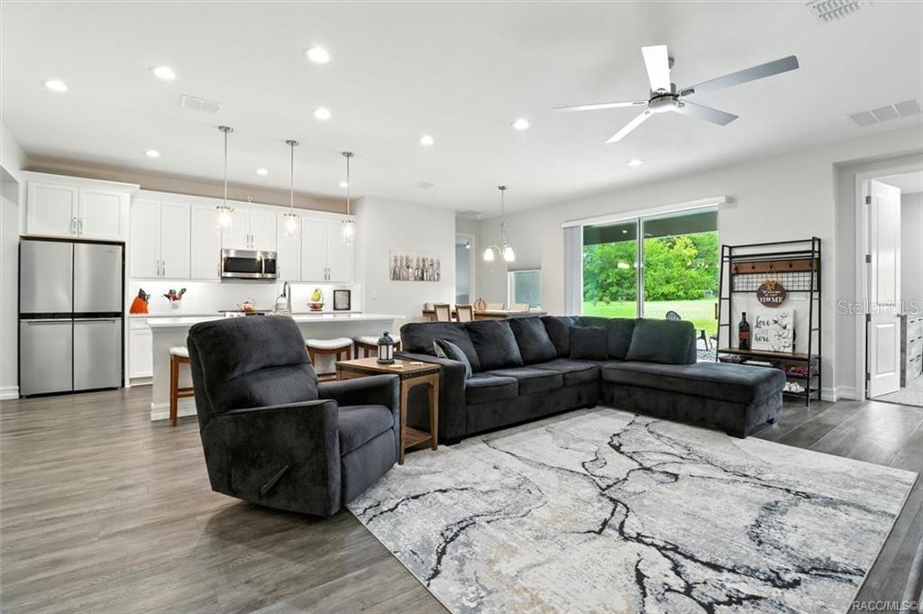 CLEARVIEW ESTATES - Residential