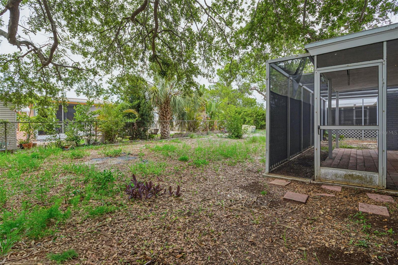 BEACON SQUARE - Residential