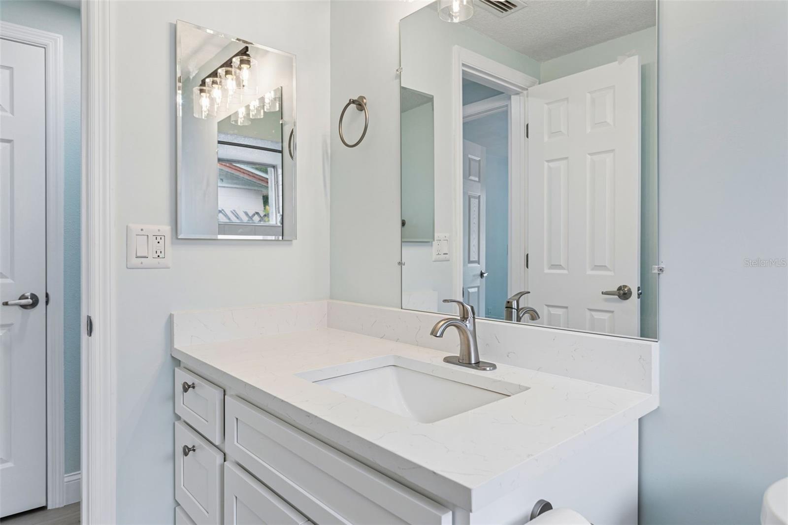 BEACON SQUARE - Residential