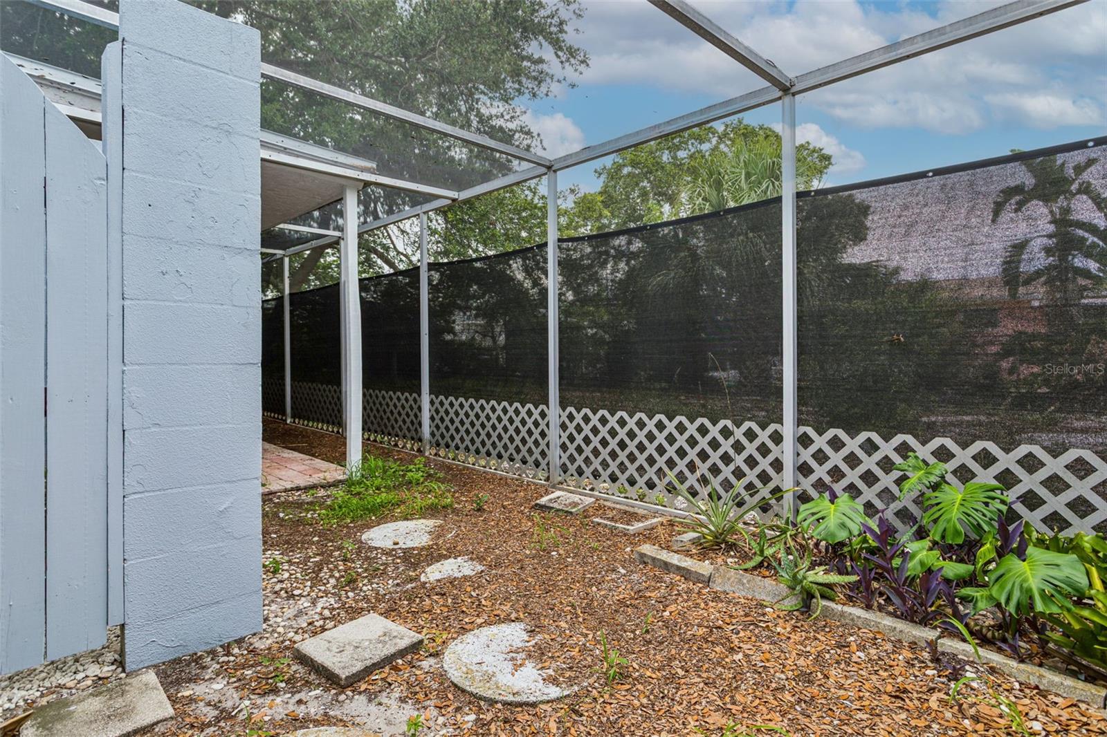 BEACON SQUARE - Residential
