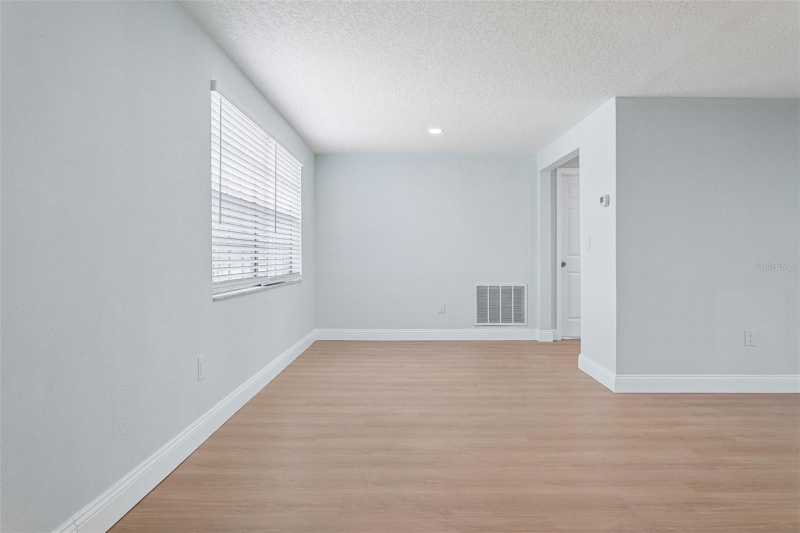 BEACON SQUARE - Residential