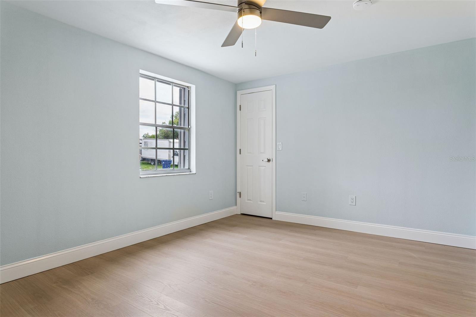 BEACON SQUARE - Residential