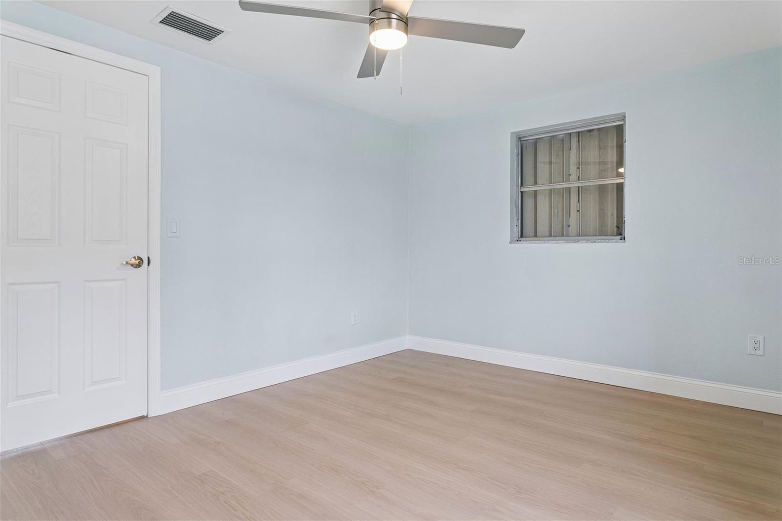 BEACON SQUARE - Residential