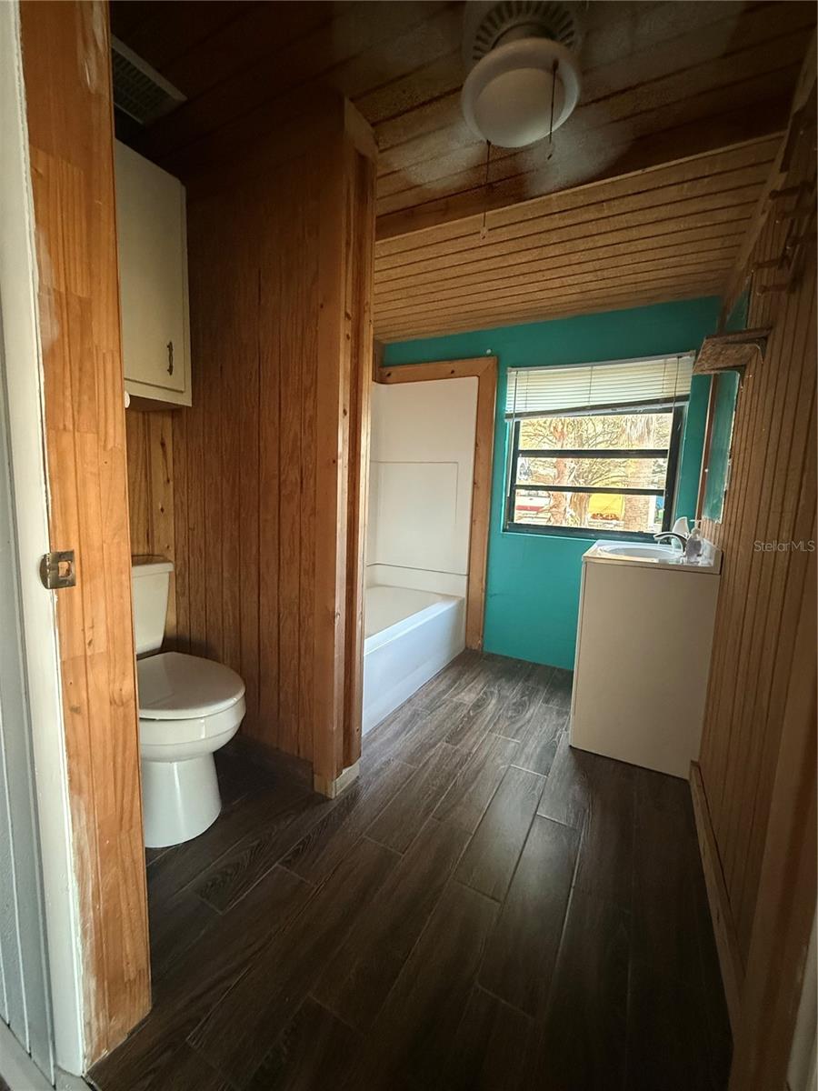 HERNANDO BEACH - Residential