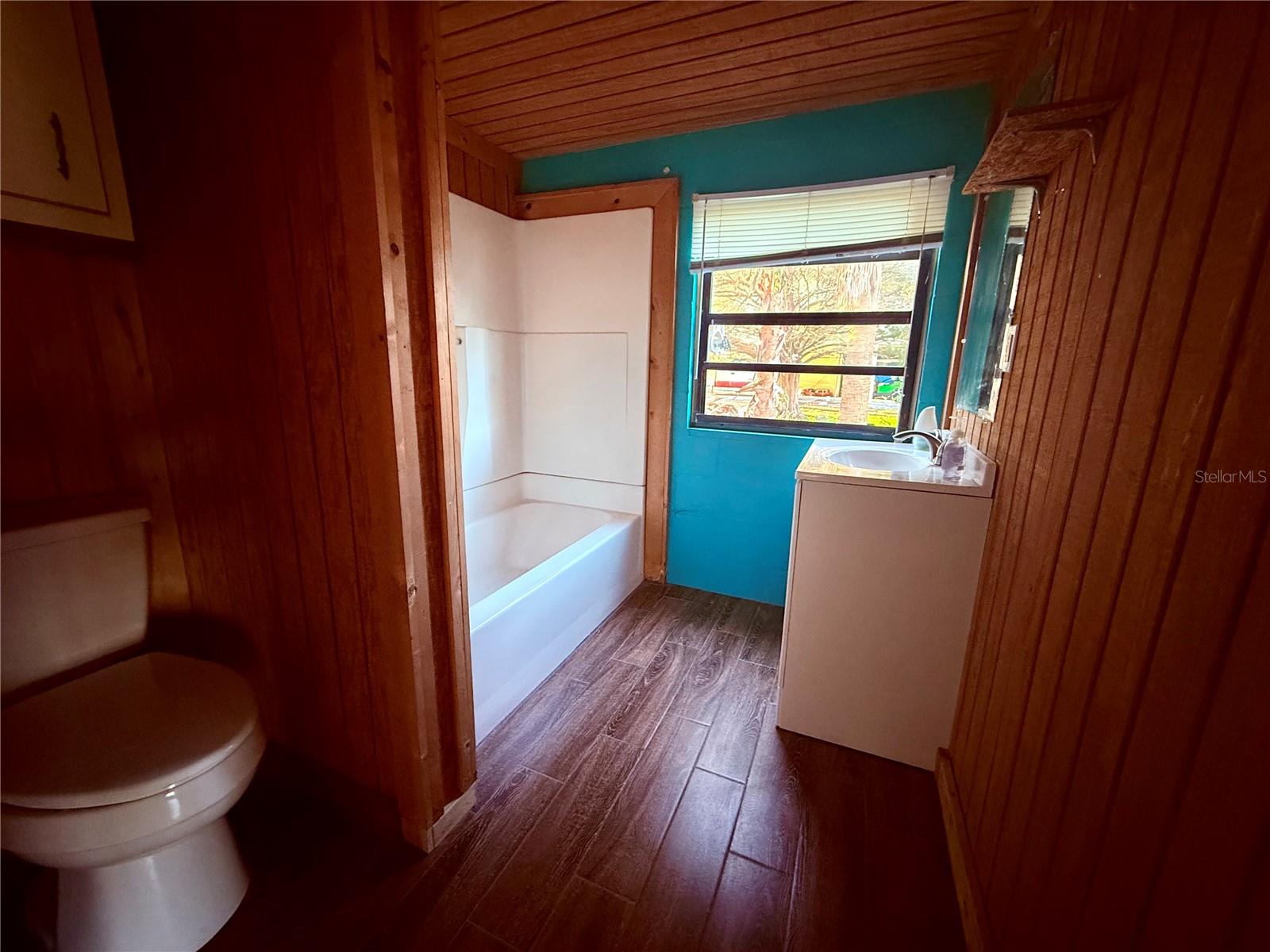 HERNANDO BEACH - Residential