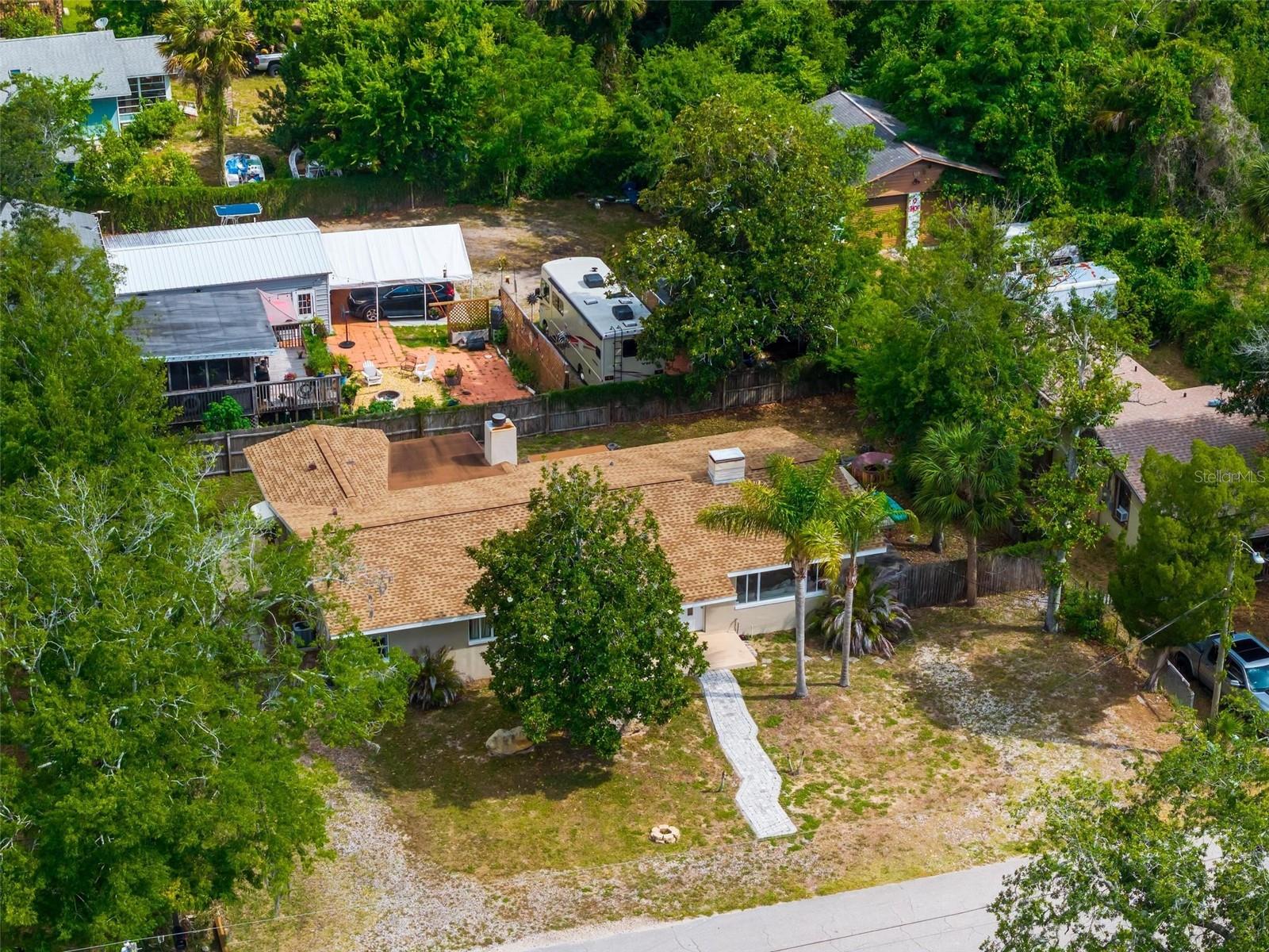 MELROSE VILLAGE - Residential