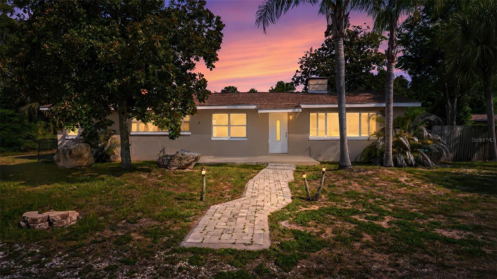 MELROSE VILLAGE - Residential