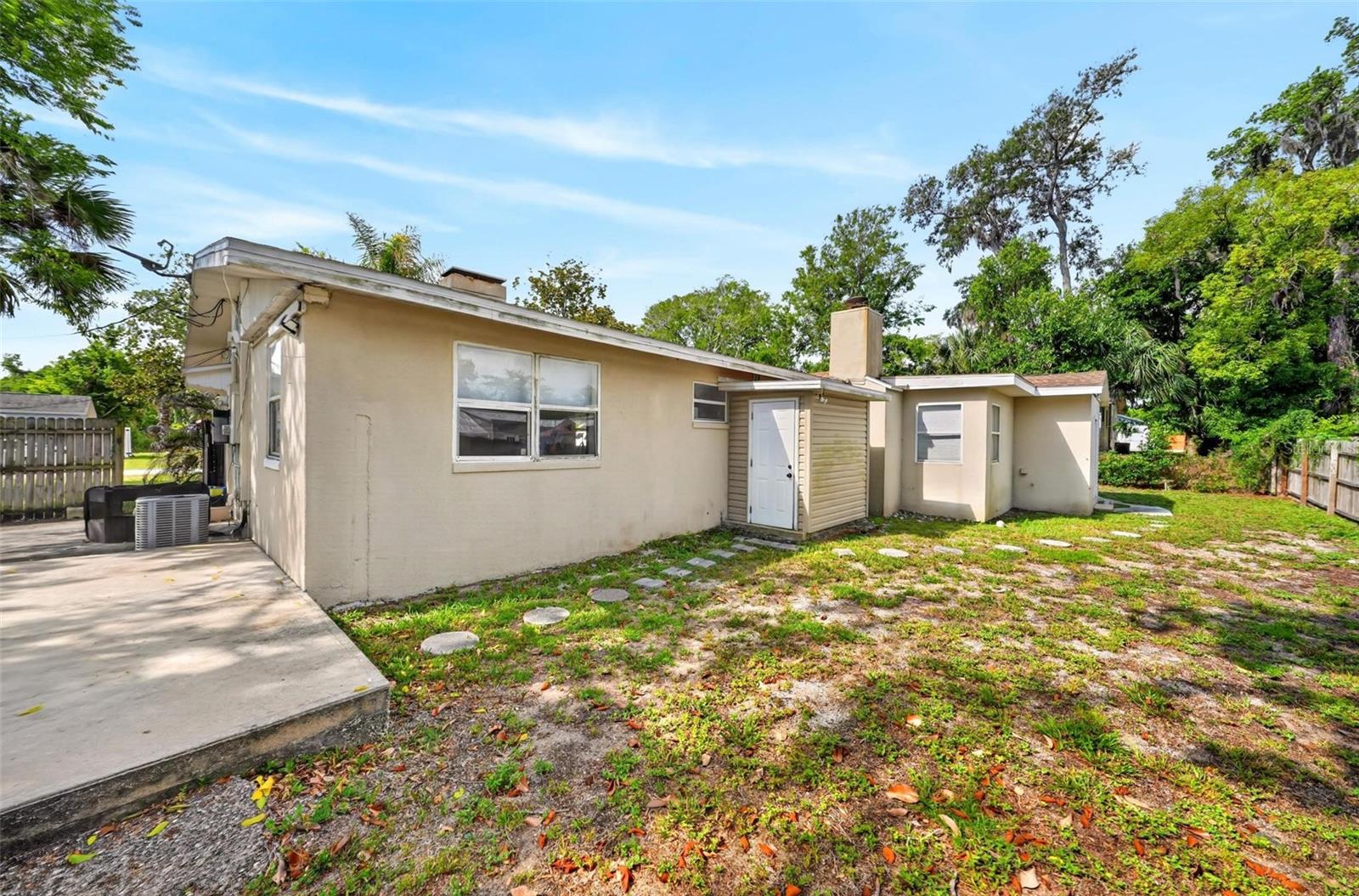 MELROSE VILLAGE - Residential
