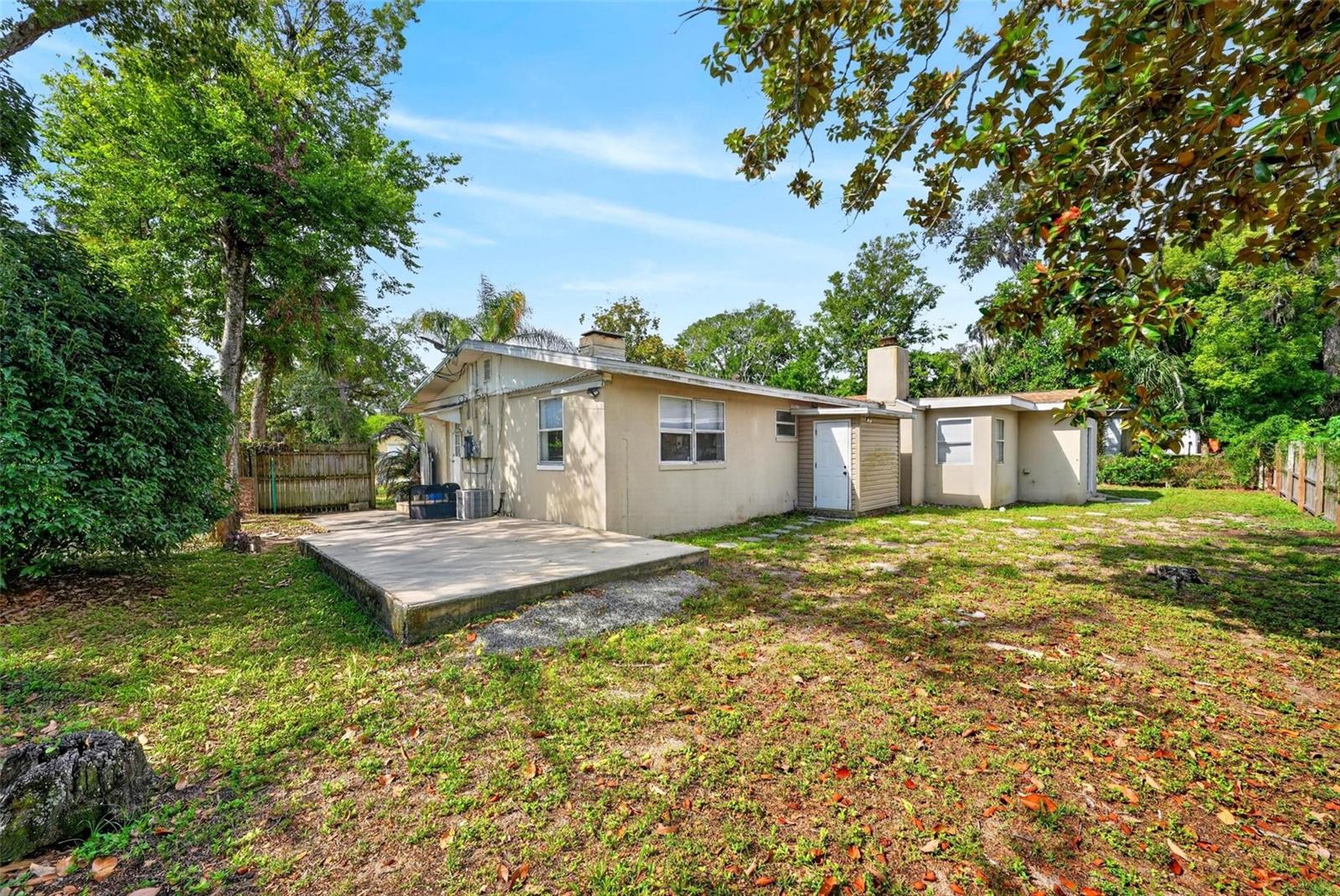 MELROSE VILLAGE - Residential