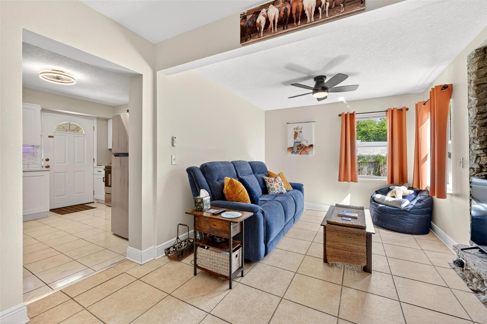 MELROSE VILLAGE - Residential