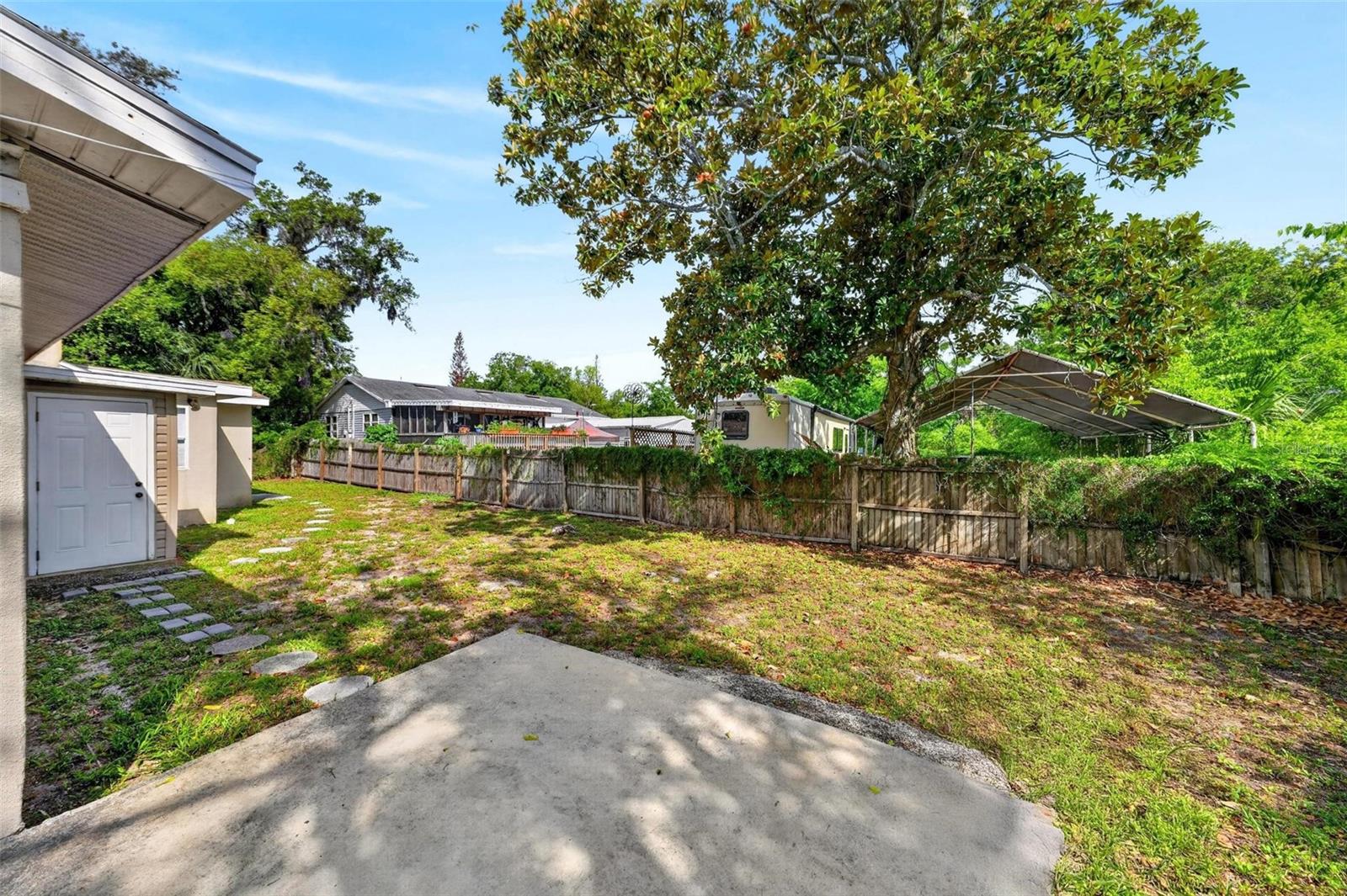 MELROSE VILLAGE - Residential