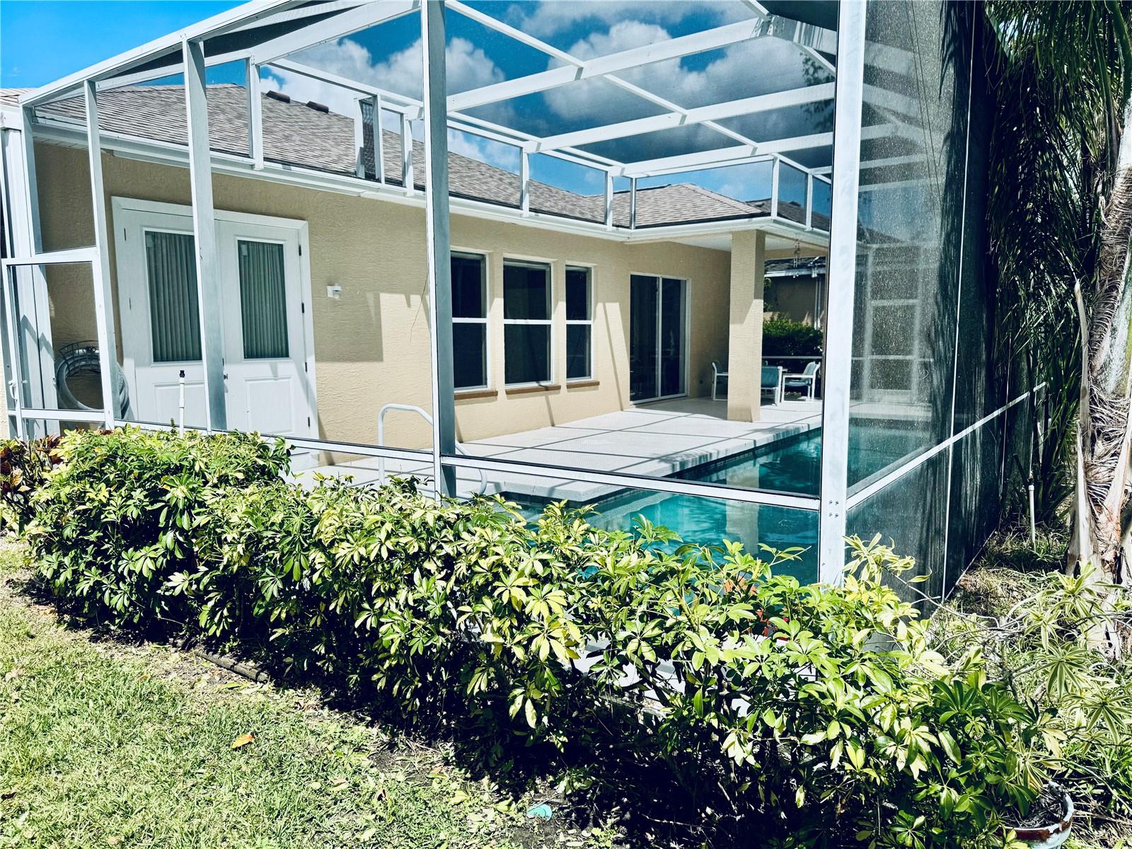 WELLINGTON CHASE - Residential
